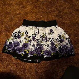 Chic Floral Black and Purple Midi Skirt